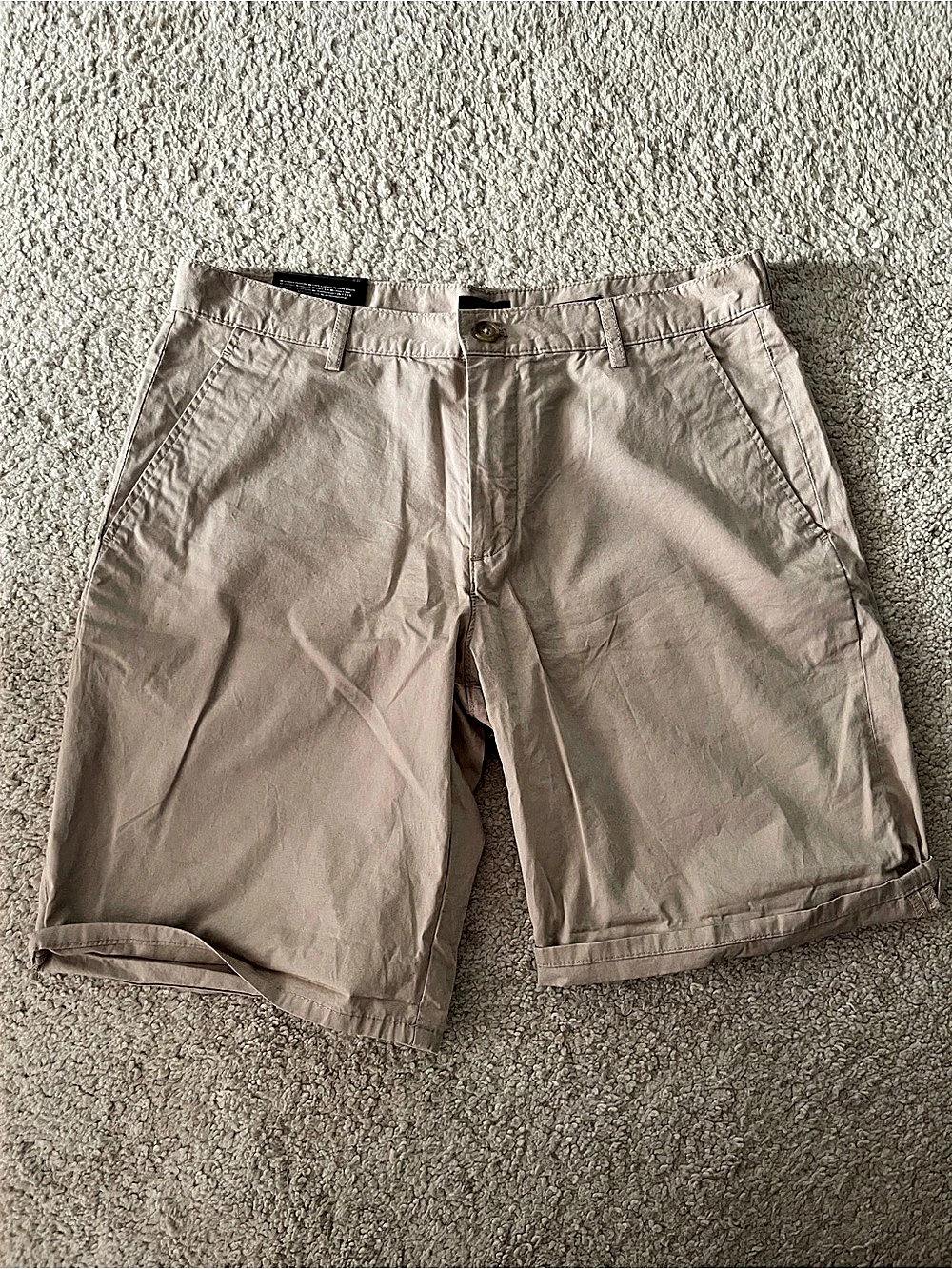 H&M Men’s Slim Fit Khaki Shorts